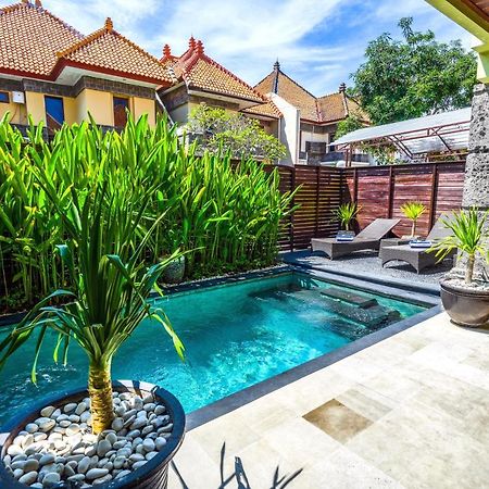 De Cinta Villa - Kuta - 5 Bedrooms - Heart Of Kuta מראה חיצוני תמונה