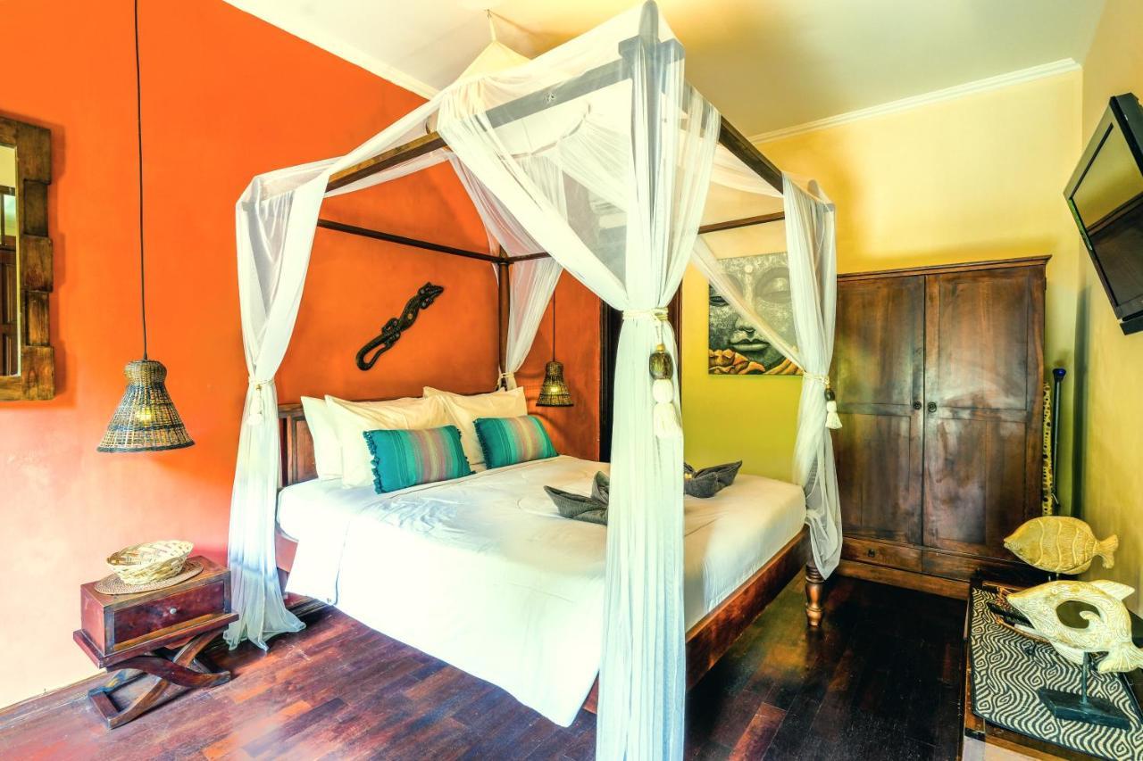 De Cinta Villa - Kuta - 5 Bedrooms - Heart Of Kuta מראה חיצוני תמונה