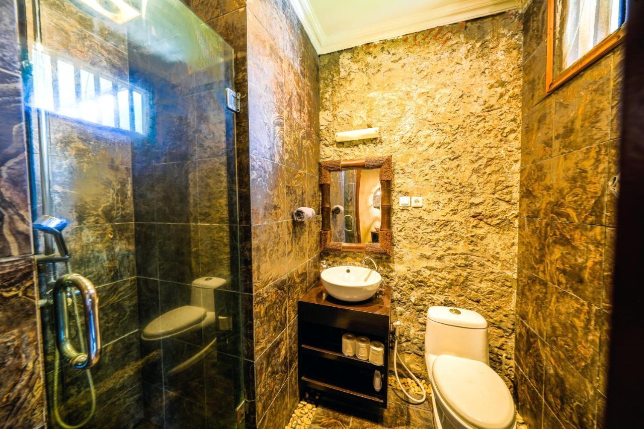 De Cinta Villa - Kuta - 5 Bedrooms - Heart Of Kuta מראה חיצוני תמונה